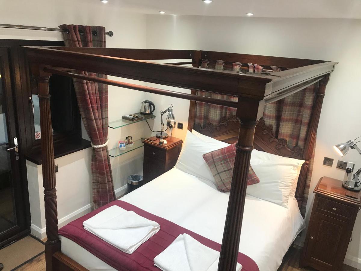 Hot Tub Hide Away Near Alton Towers Staffordshire Ξενοδοχείο Cheddleton Εξωτερικό φωτογραφία