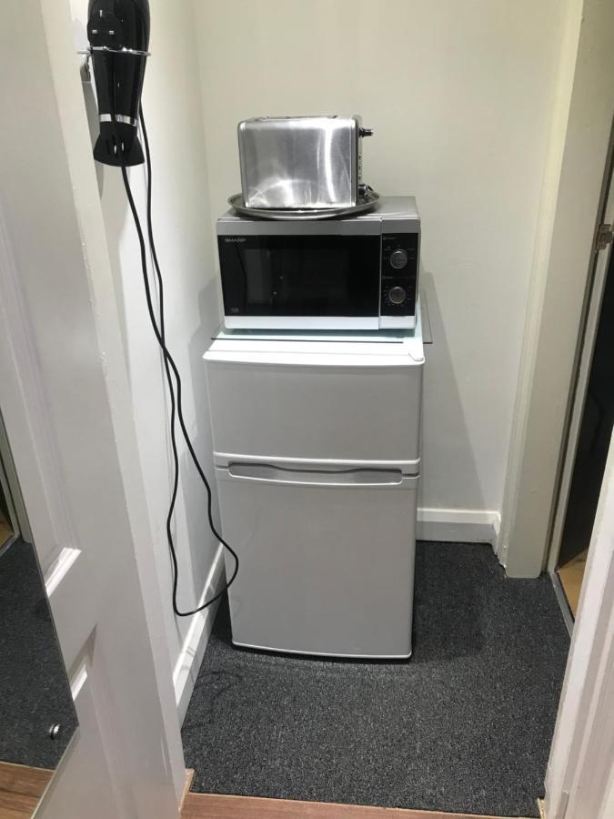 Hot Tub Hide Away Near Alton Towers Staffordshire Ξενοδοχείο Cheddleton Εξωτερικό φωτογραφία